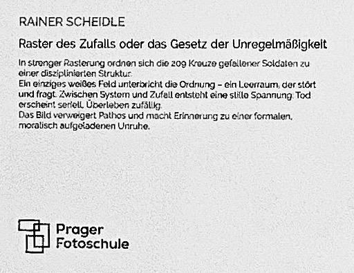 Raster des Zufalls oder das Gesetz der Unregelmäßigkeit — exhibition label